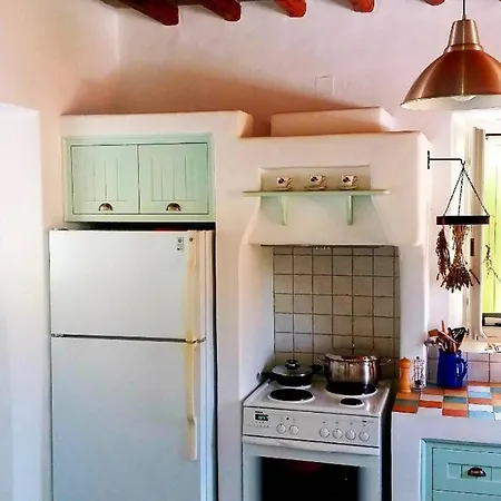 Artistic Cycladic With Spectacular Panoramic View Vakantiehuis