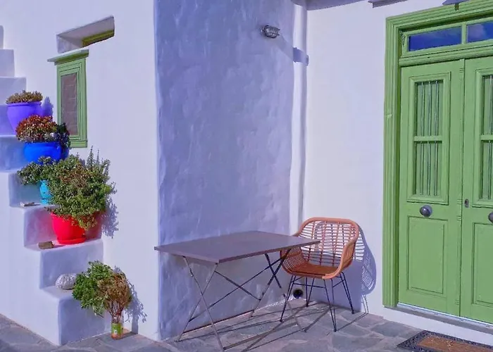 Dom wakacyjny Artistic Cycladic With Spectacular Panoramic View *